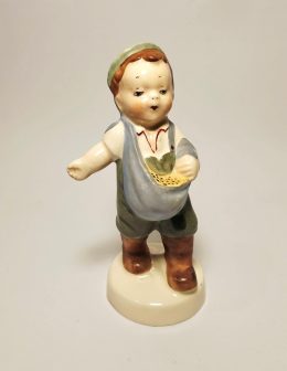 Royal Dux Chlapec rozsievač